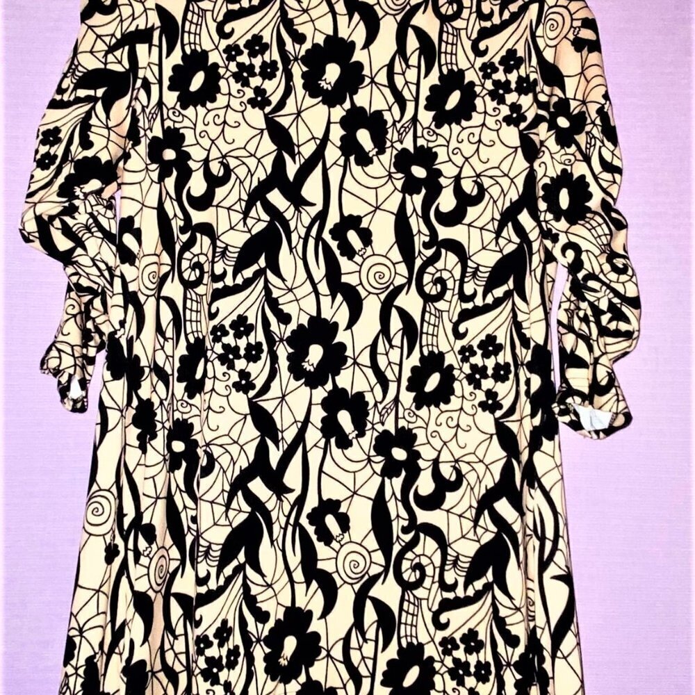 New Without Tags Lily by Firmiana Silk Like KIMONO Absolutely Gorgeous! - Picture 6 of 10